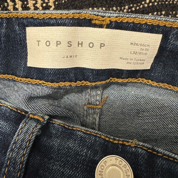 TopShop Jamie Jeans W26 med/dark wash in perfect condition. - Picture 2 of 4